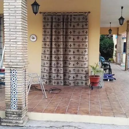 Spacious With Pool In Villa