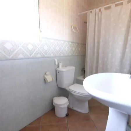 Spacious With Pool In * 산루카르라마요르